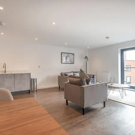 Zeni Ouse Court 2bed Flat With Balcony * York